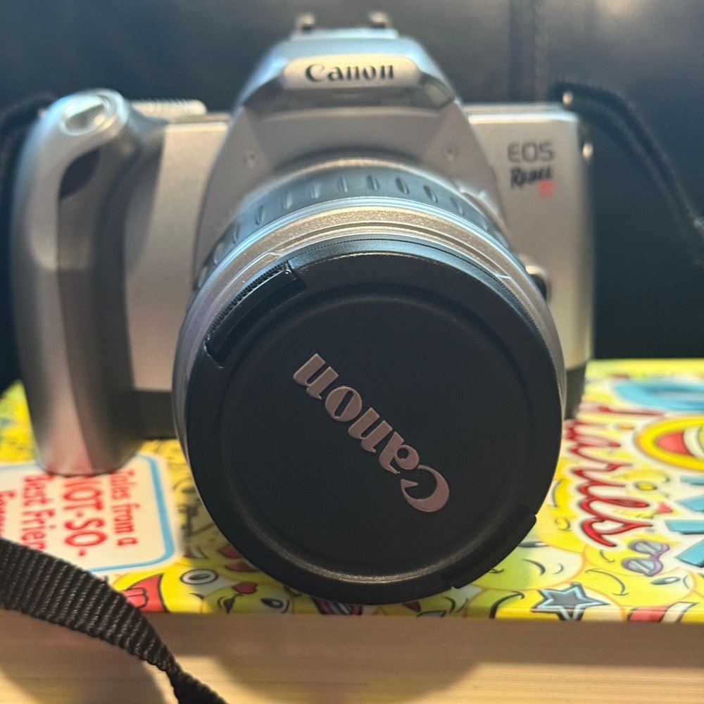 Canon EOS Rebel Ti 35mm Film SLR Camera with EF 28-90mm f/4-5.6 II Lens - Silver - Picture 5 of 16